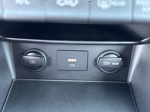 Used 2023 Hyundai Kona SEL w/ Cargo Package image 31