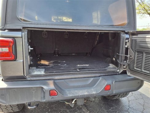 Used 2018 Jeep Wrangler Unlimited Sport S image 11