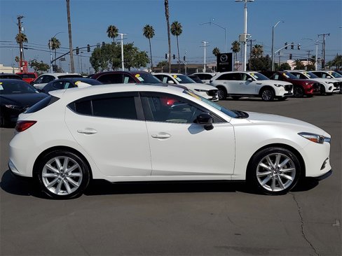 Used 2017 MAZDA MAZDA3 Grand Touring image 23
