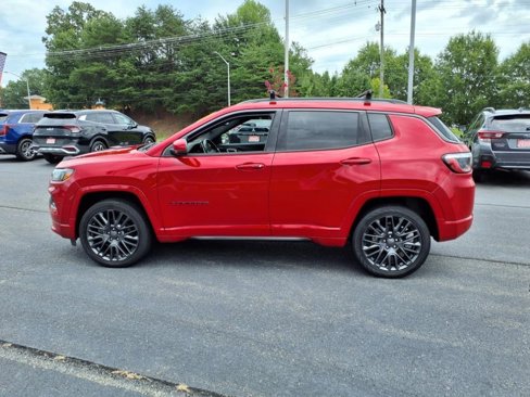 Used 2022 Jeep Compass Limited image 22