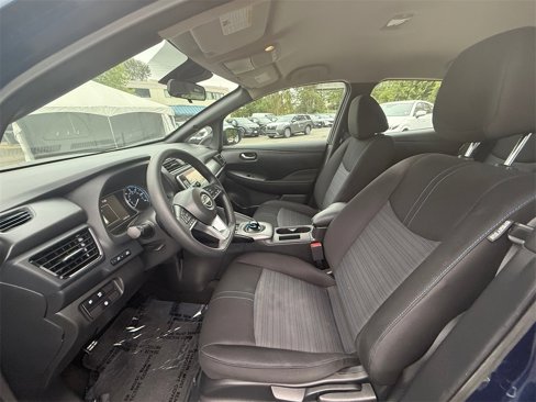 Used 2023 Nissan Leaf S image 12