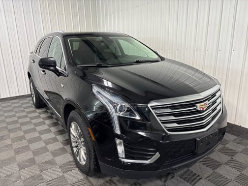 Used 2017 Cadillac XT5 Luxury w/ Driver Awareness Package image 5