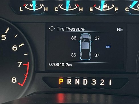 Used 2016 Ford F150 XL w/ Equipment Group 101A Mid image 12