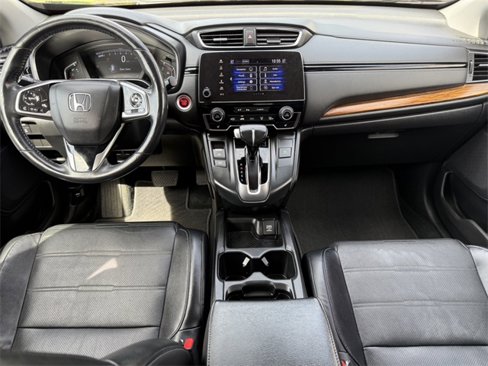 Used 2019 Honda CR-V Touring image 3