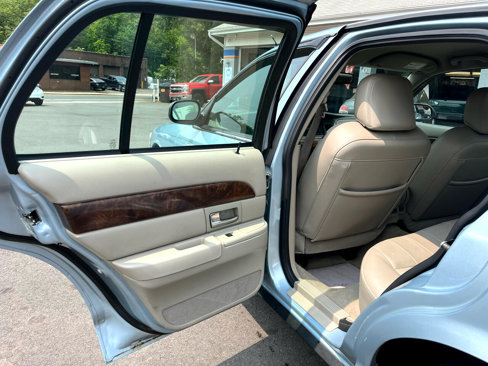 Used 2009 Mercury Grand Marquis LS image 21