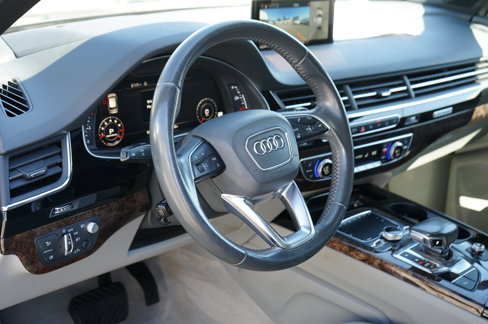 Used 2019 Audi Q7 3.0T Prestige image 22