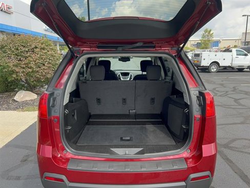 Used 2015 GMC Terrain SLE image 9
