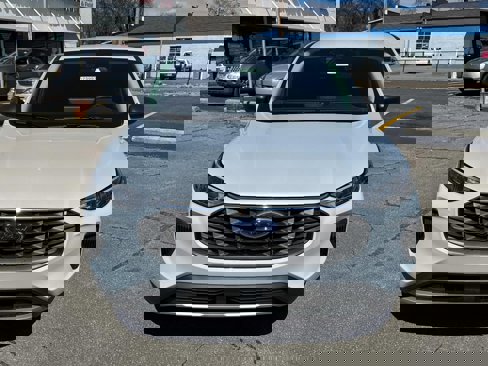 New 2025 Ford Escape Active w/ Tech Pack #1 image 2