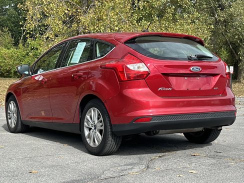 Used 2012 Ford Focus SEL w/ SEL/Titanium Winter Pkg image 8