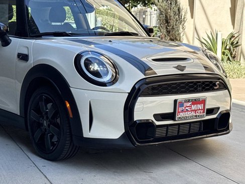 Used 2023 MINI Cooper S image 2