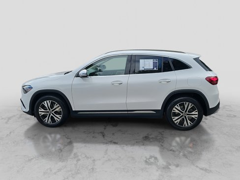 Certified 2025 Mercedes-Benz GLA 250 image 9