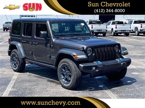 Used 2023 Jeep Wrangler Unlimited image 1