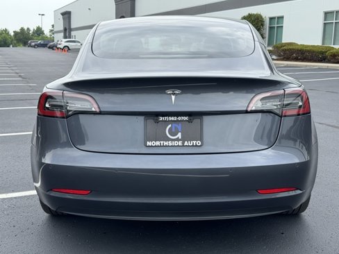 Used 2021 Tesla Model 3 Standard Range Plus image 7