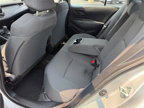Used 2022 Toyota Corolla LE image 13