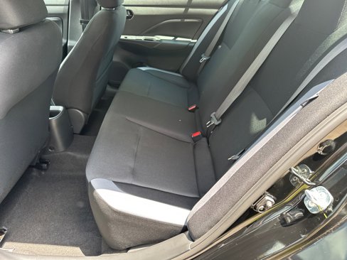 Used 2025 Nissan Versa S w/ Trunk Package image 20