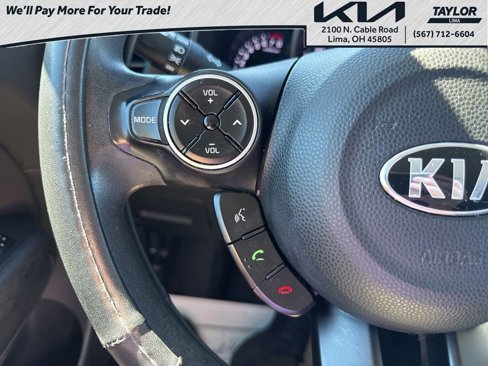 Used 2016 Kia Soul + image 21