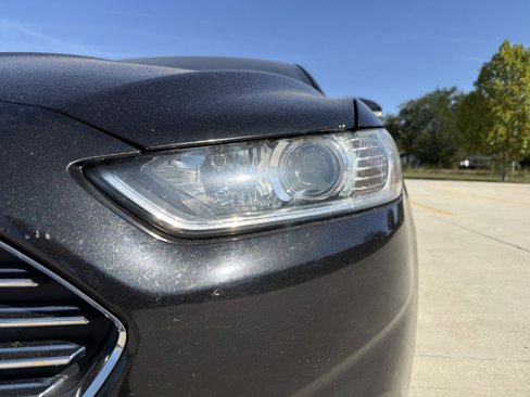 Used 2015 Ford Fusion SE image 35