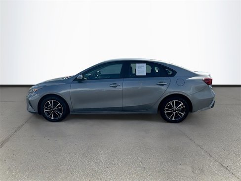 Certified 2023 Kia Forte LXS image 4