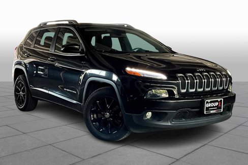 Used 2015 Jeep Cherokee Latitude image 2