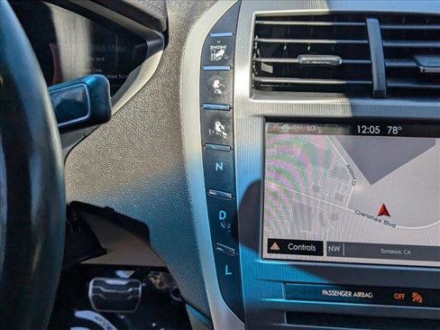 Used 2019 Lincoln MKZ Reserve w/ Reserve Plus Package image 12