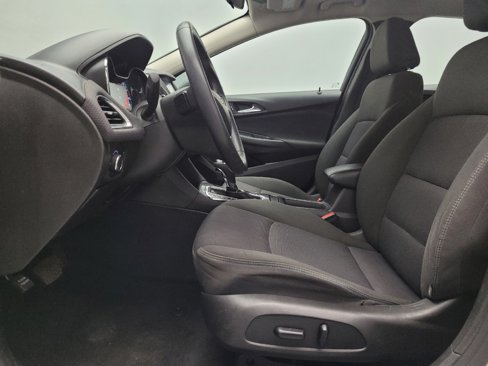 Used 2016 Chevrolet Cruze LT w/ Sun And Sound Package image 17