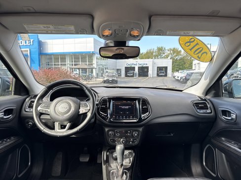 Used 2018 Jeep Compass Limited w/ Navigation Group image 12