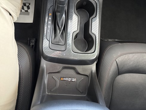 Used 2021 GMC Canyon AT4 image 18