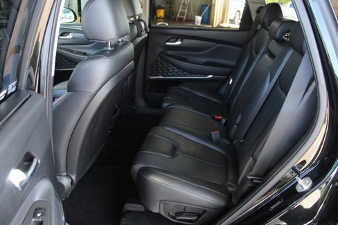 Used 2020 Hyundai Santa Fe Limited image 17