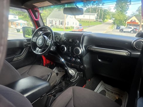 Used 2013 Jeep Wrangler Unlimited Sport image 93