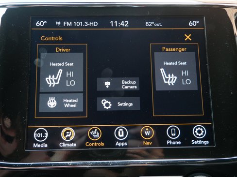 Used 2021 Jeep Grand Cherokee Laredo X image 20
