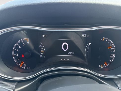 Used 2019 Jeep Grand Cherokee Limited image 13