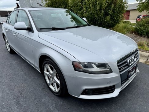Used 2009 Audi A4 2.0T Premium image 2