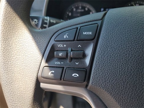 Used 2021 Hyundai Tucson SE image 17