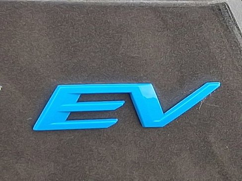 Used 2017 Chevrolet Bolt LT image 31