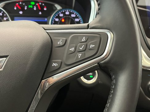 Used 2021 Chevrolet Equinox LT image 22
