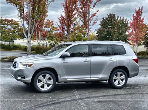 Used 2009 Toyota Highlander Limited w/ Extra Value Pkg 8 image 1