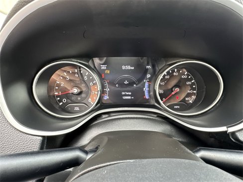 Used 2019 Jeep Compass Limited image 12