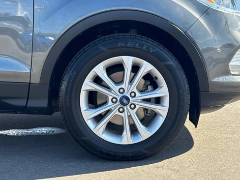 Used 2019 Ford Escape SE image 27
