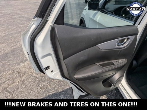 Used 2020 Nissan Rogue Sport SL image 18