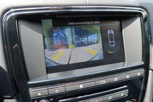 Used 2017 Jaguar XJ R-Sport image 29