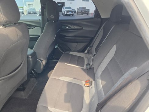 Used 2022 Chevrolet TrailBlazer LS image 15