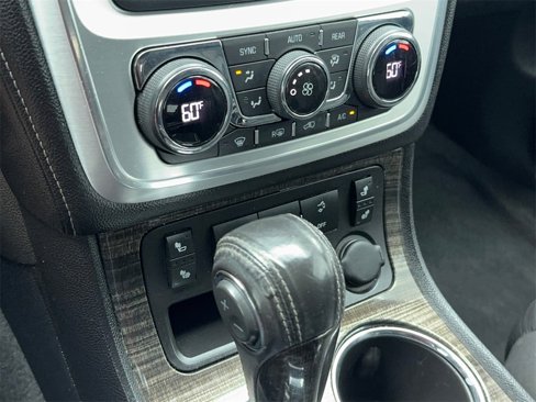 Used 2013 GMC Acadia SLT image 28