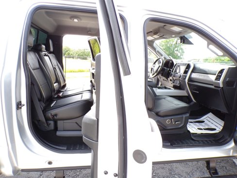Used 2019 Ford F250 Lariat w/ Lariat Ultimate Package image 4