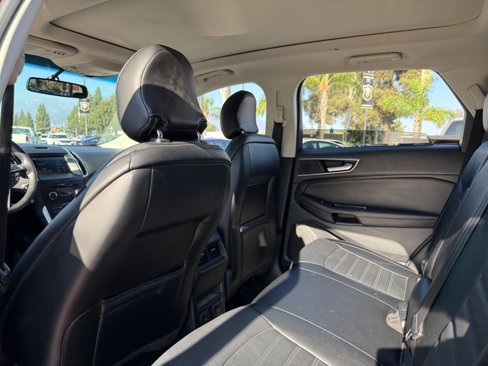 Used 2015 Ford Edge SEL w/ Equipment Group 201A image 16
