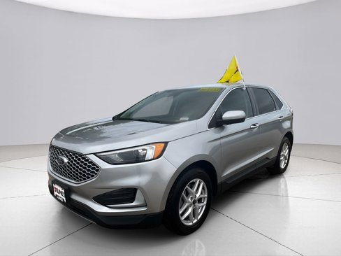 Used 2024 Ford Edge SEL image 12