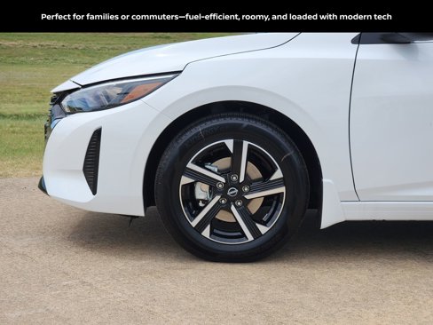 New 2025 Nissan Sentra SV image 9