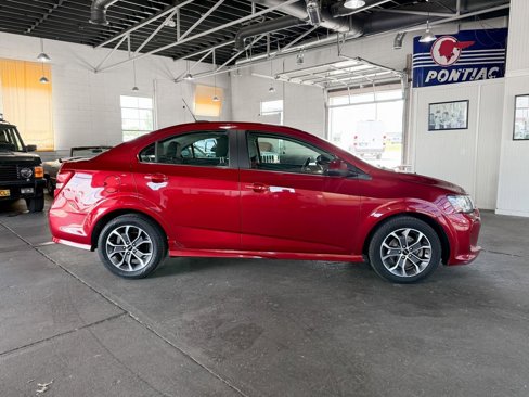 Used 2020 Chevrolet Sonic LT w/ Convenience Package image 8