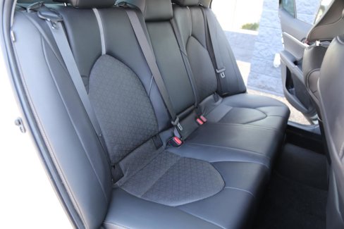 Used 2018 Toyota Camry XSE image 20