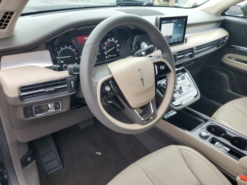 Certified 2022 Lincoln Corsair AWD w/ Equipment Group 101A image 13