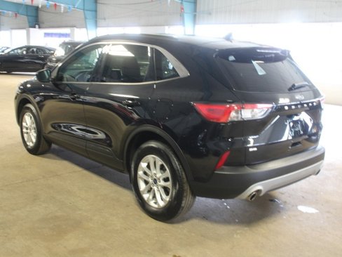 Used 2022 Ford Escape SE w/ Convenience Package image 5